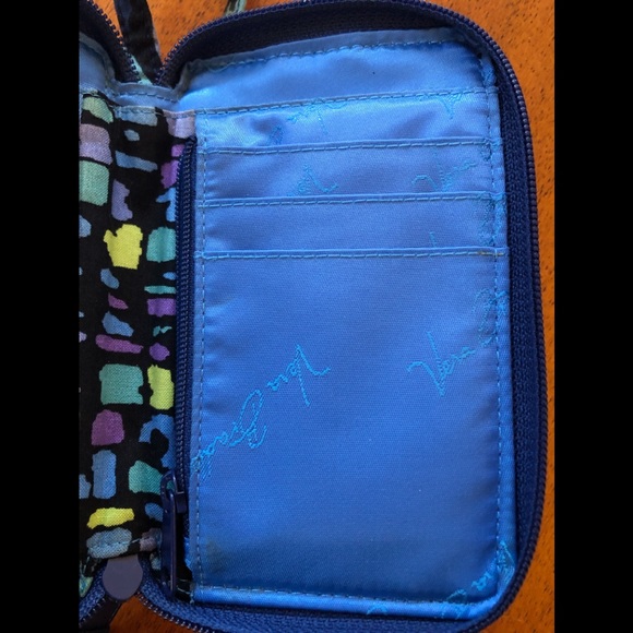 Vera Bradley blue wristlet - Picture 5 of 9